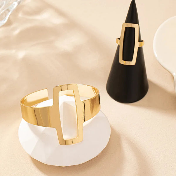 KMVEXO Minimalist Geometric Square Hollowed Out Bracelet Ring Set - QİVA™